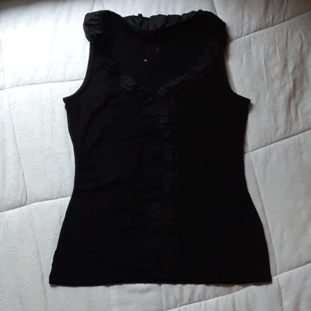 Black Ruffle Tank Top - Picture 2 of 3